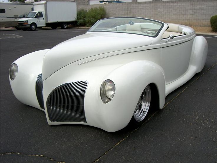 Luxury automobile
 - image
