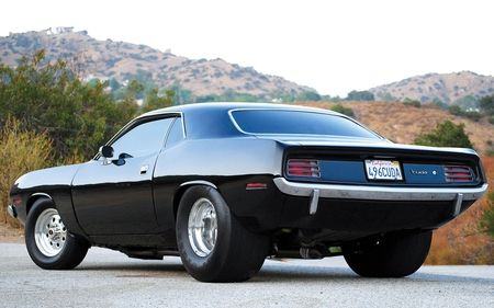 Muscle car - picture