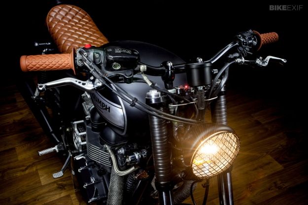 The Bonneville T100 is a good-looking bike straight out of the box. But the Spanish custom workshop Maccomotors has taken it to a whole new level.