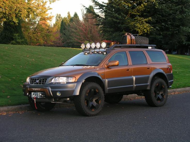 Suv Car - image