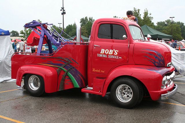 Truck - 1951 Ford COE Tow Truck