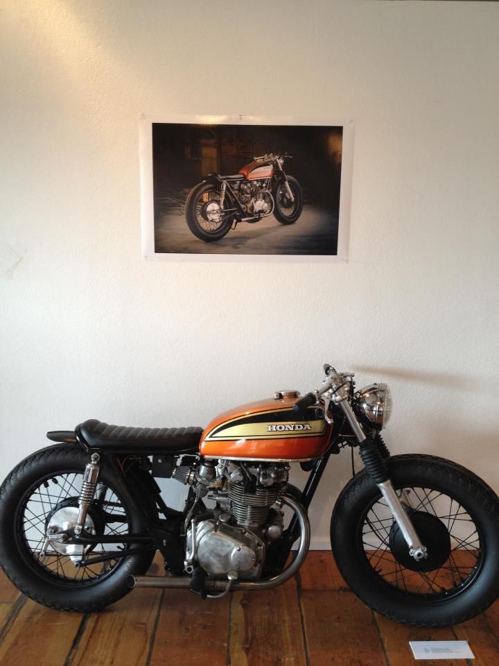 Motorbike - image