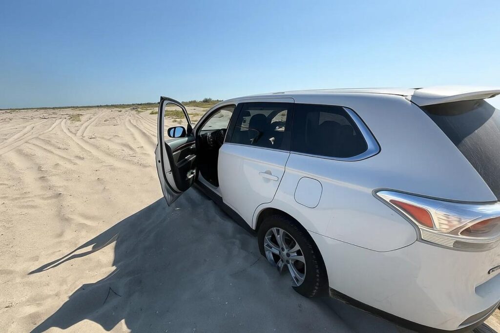 Як Mitsubishi Outlander 2013 3.0 впорається з піщаним пляжем: поради та реальний досвід