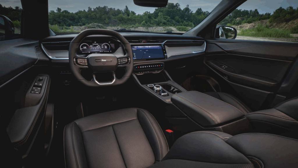 Jeep повернув Cherokee: нове покоління 2026 стало більшим, технологічнішим і з гібридом на 210 к.с.